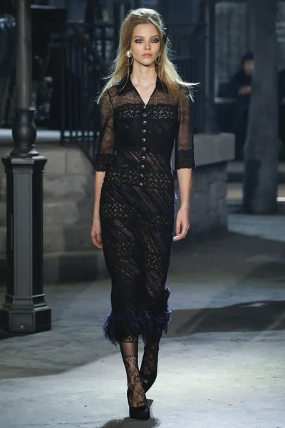 Look 84